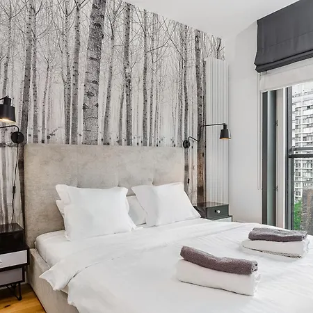 Premium With Parking & Balcony On Browary Warszawskie شقة