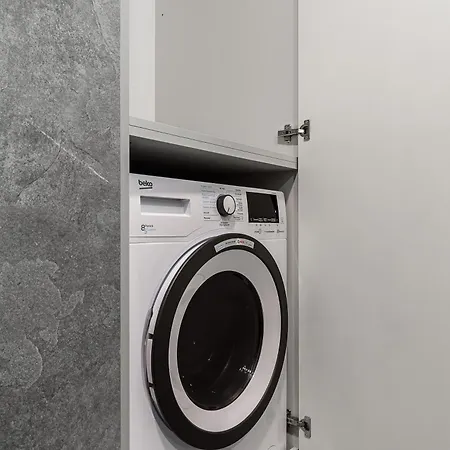 Premium With Parking & Balcony On Browary Warszawskie